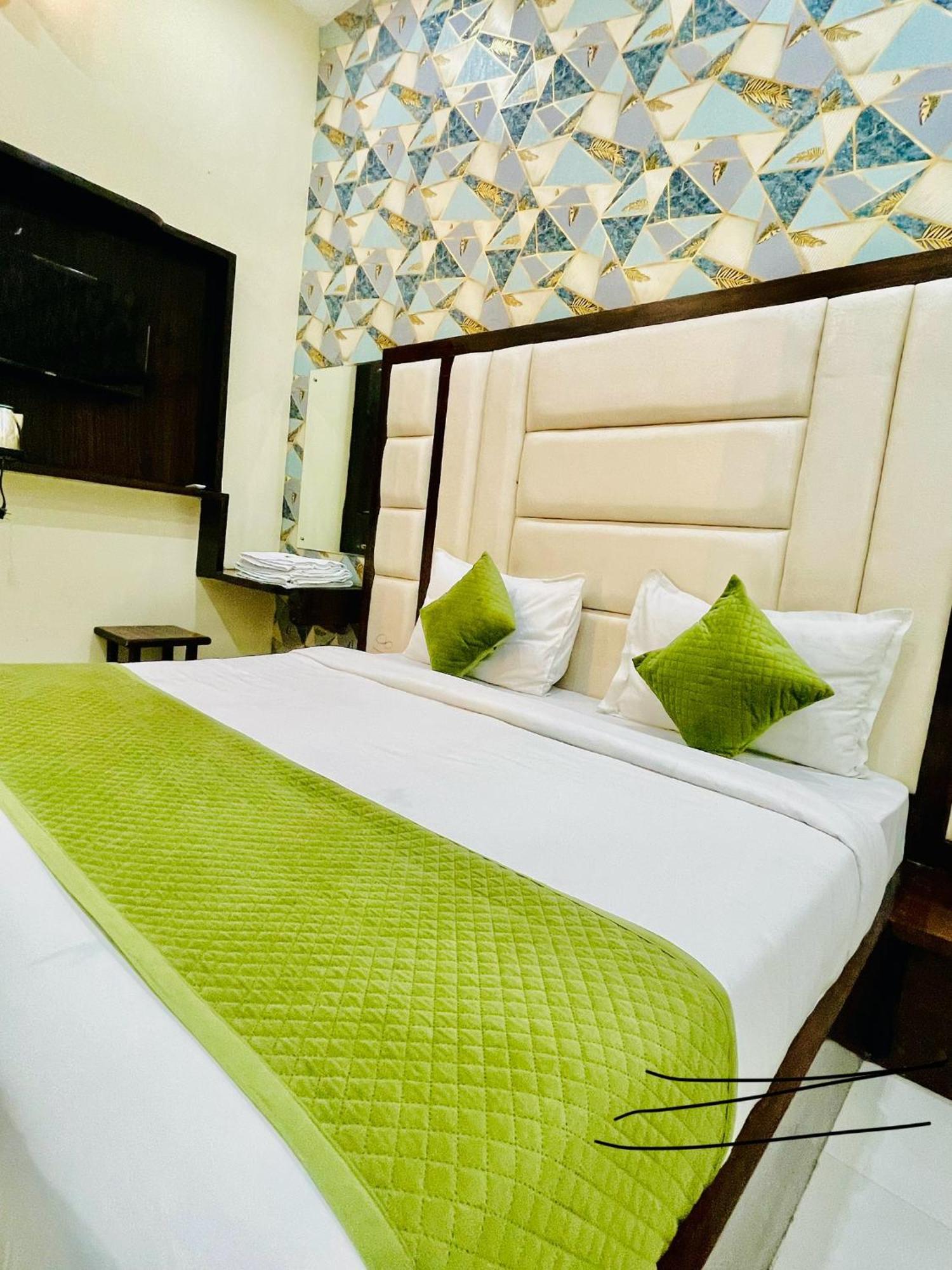 The Super House Boutique Hotel Vrindavan